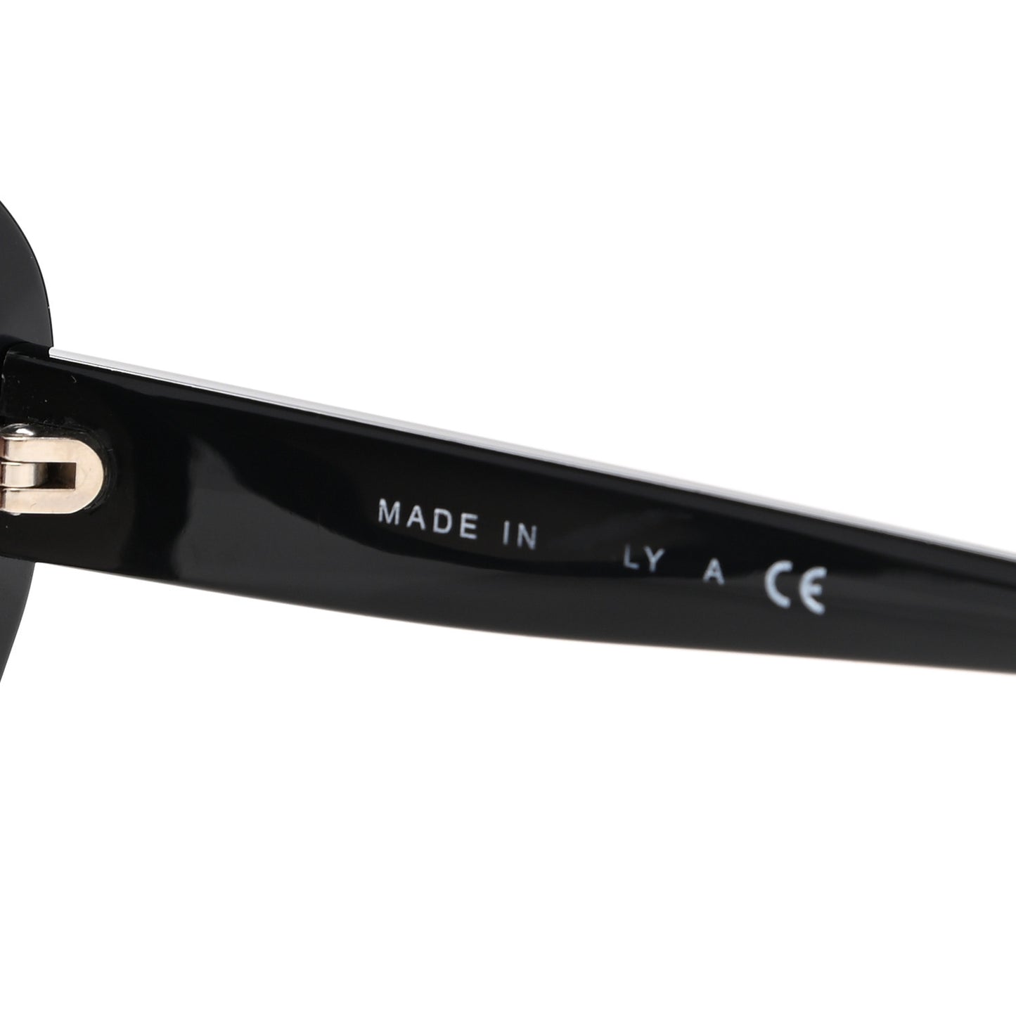 Signature Oval Sunglasses 5312 Black