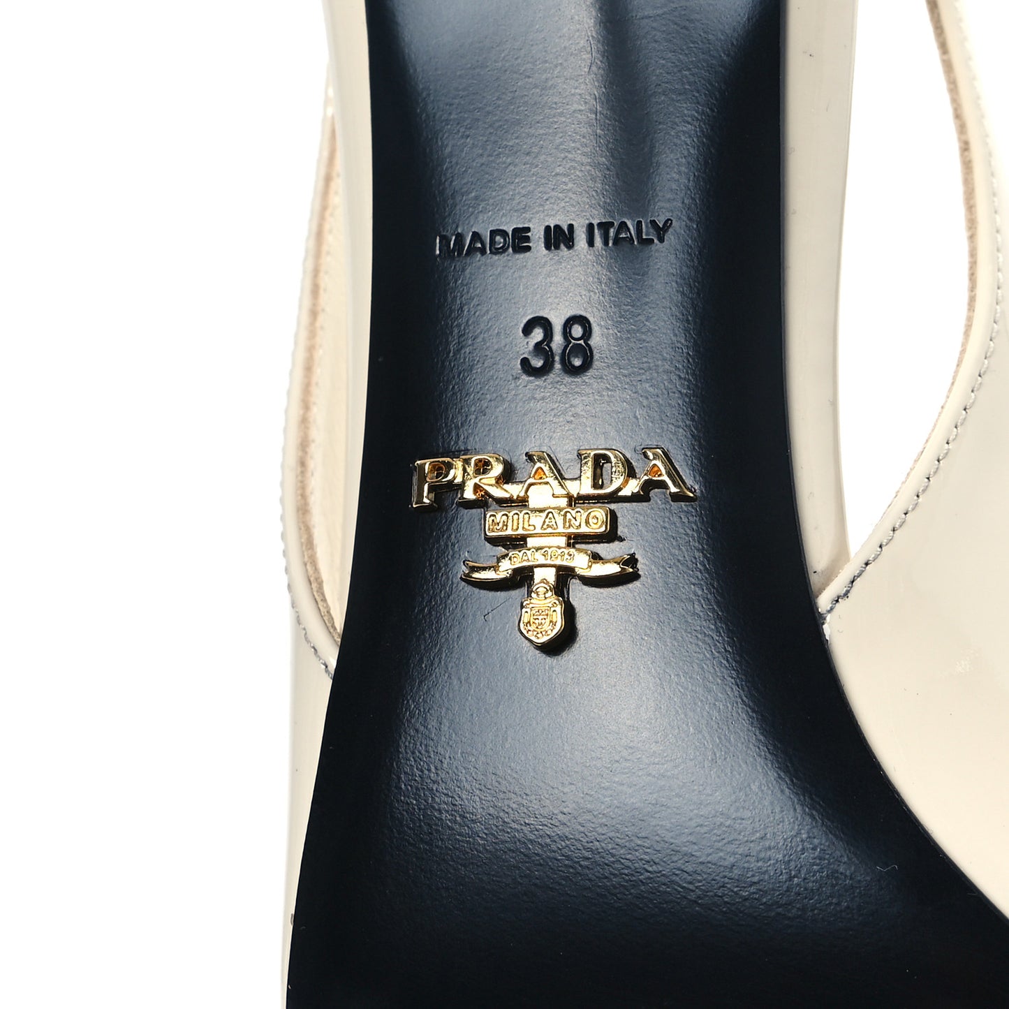 Patent Triangle Logo Pointed Toe 75mm Slingback Pumps 38 White