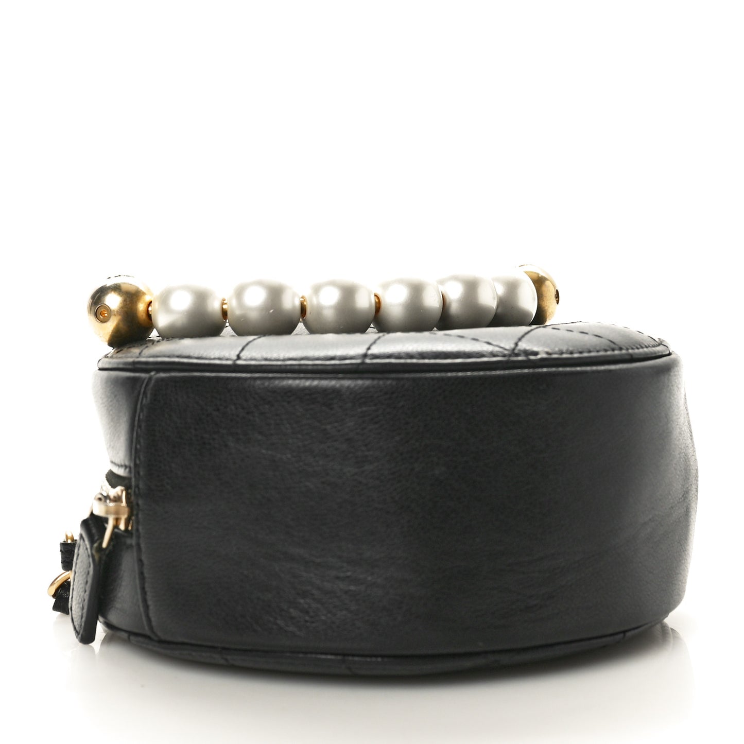 Goatskin Quilted Chic Pearls Chain Round Clutch With Chain Black