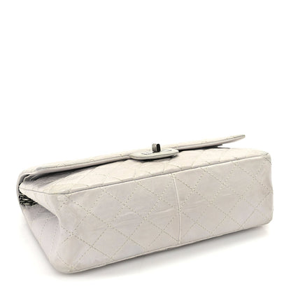 Chanel Aged Calfskin 2.55 Reissue 226 Flap  Ivory 3 of 9