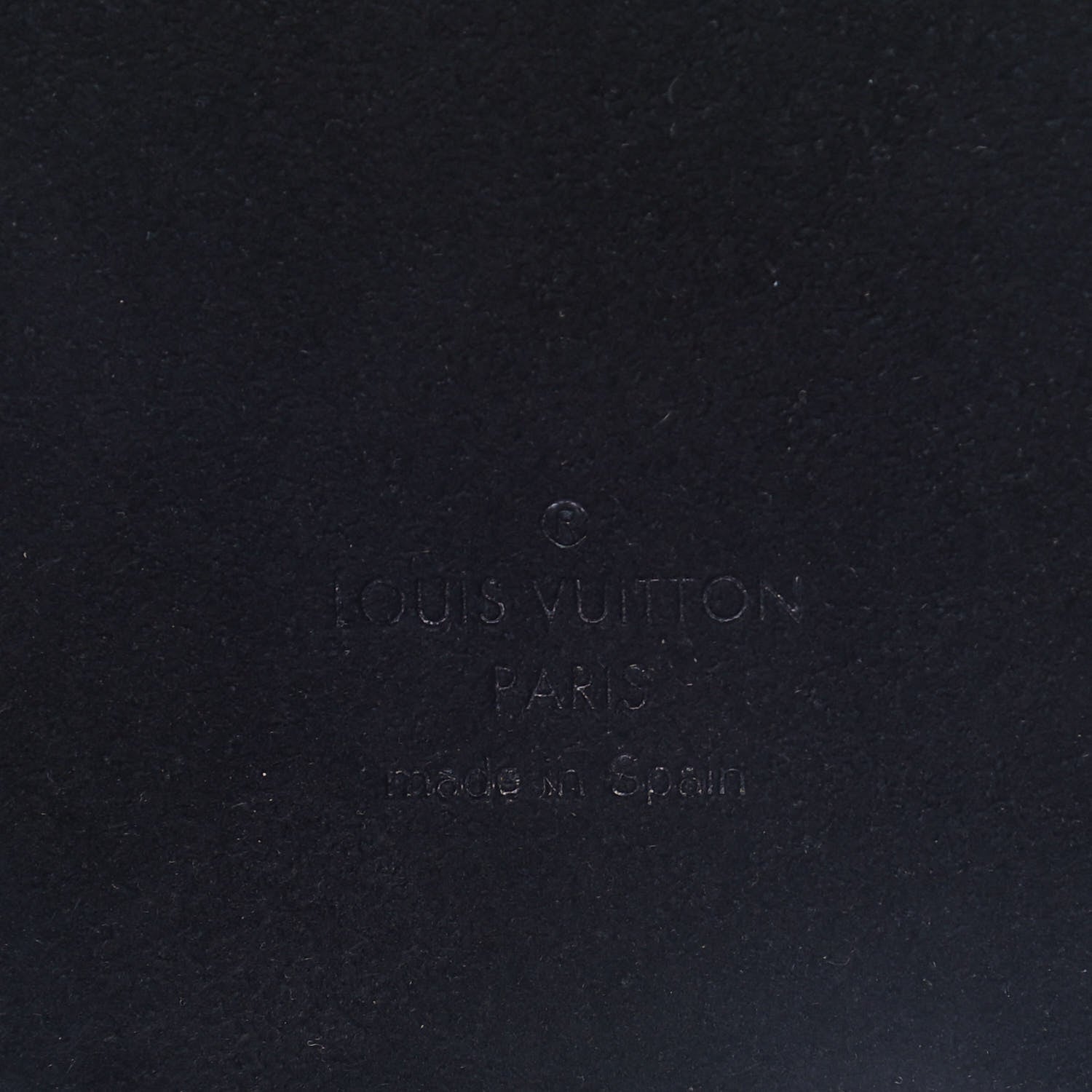 Louis Vuitton Monogram iPhone 12/12 Pro Bumper Black 8 of 13