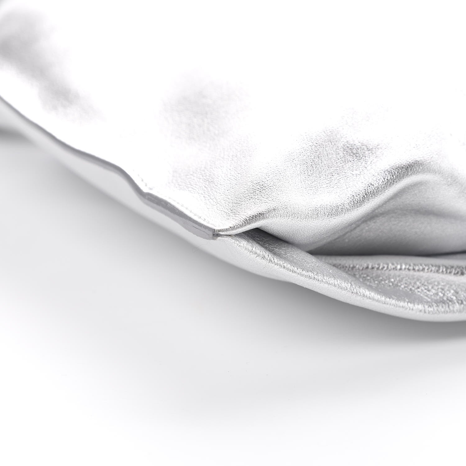 Tom Ford Metallic Calfskin Alix Padlock Zip Shoulder Bag Silver 10 of 14