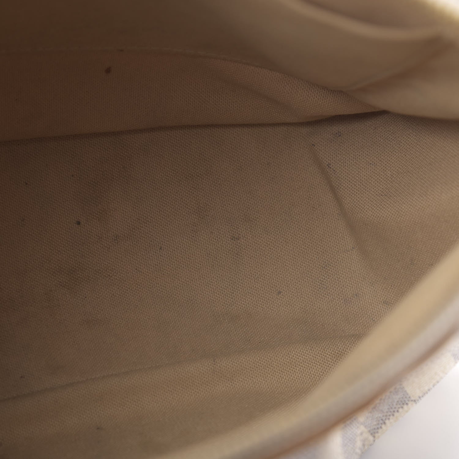 Louis Vuitton Damier Azur Siracusa PM 17 of 24