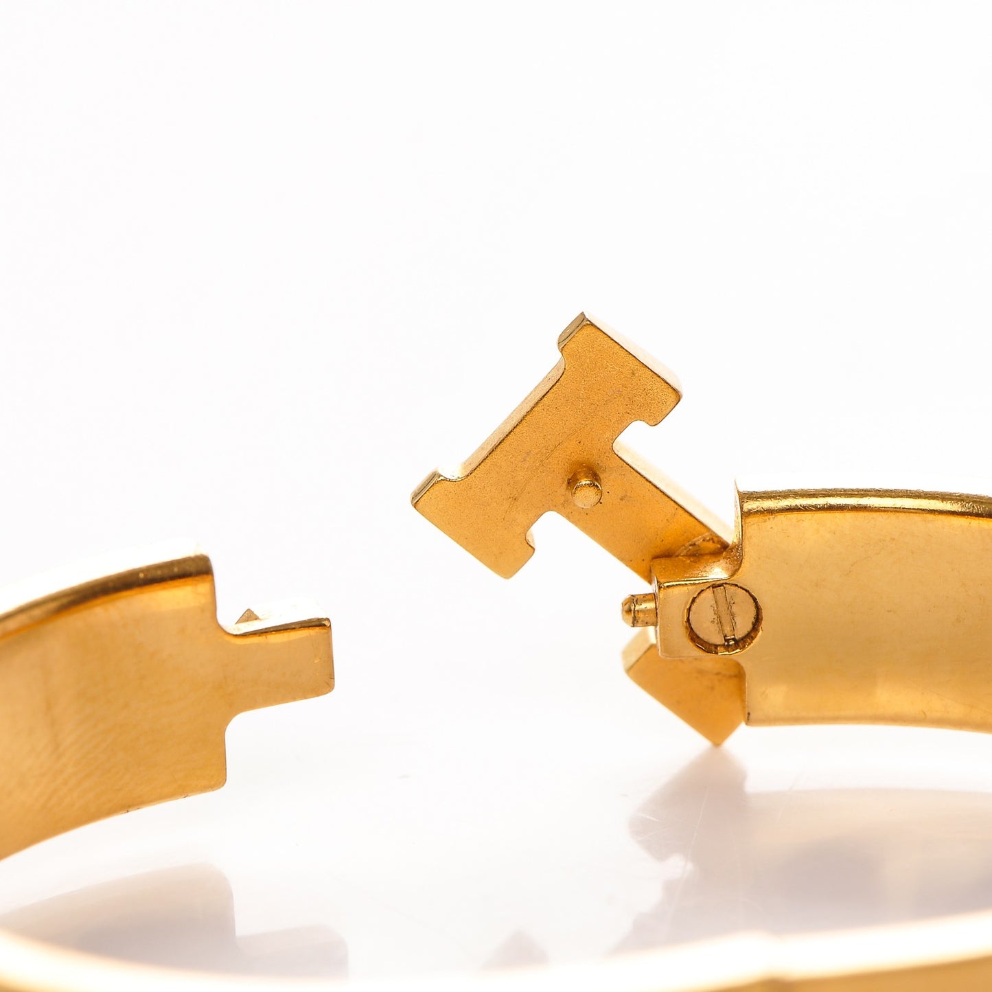 Enamel Narrow Clic Clac H Bracelet PM Black