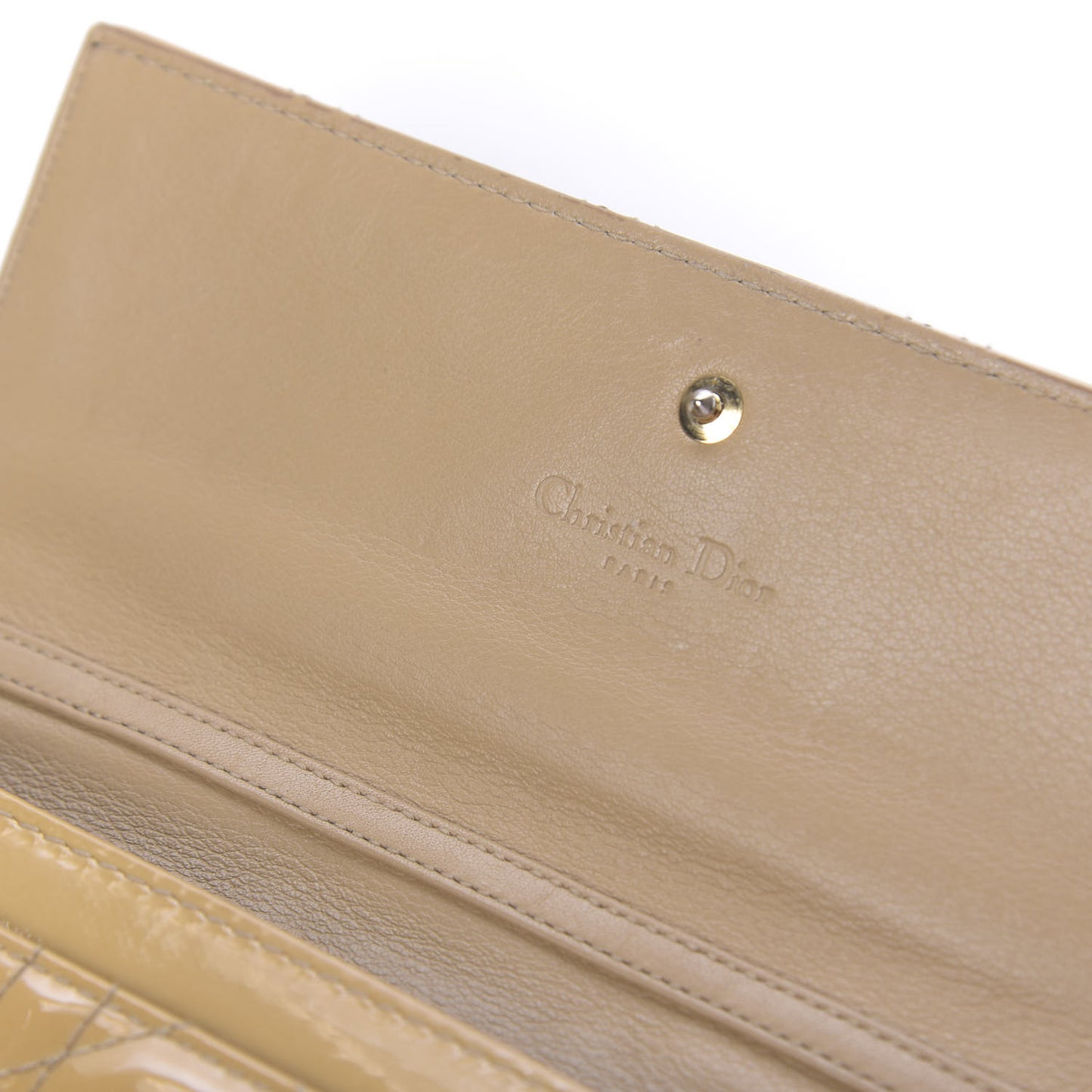 Patent Cannage Rendezvous Chain Wallet Beige