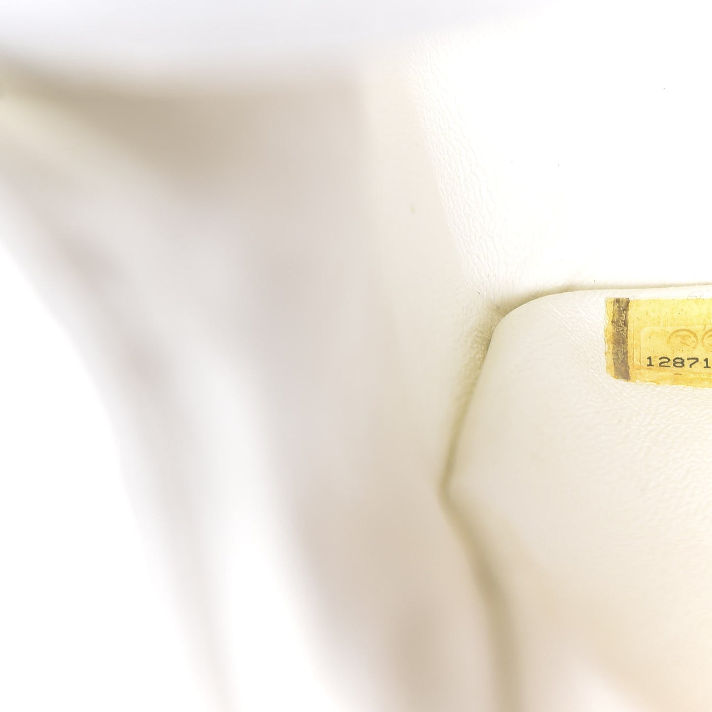 Caviar Quilted Maxi Single Flap White