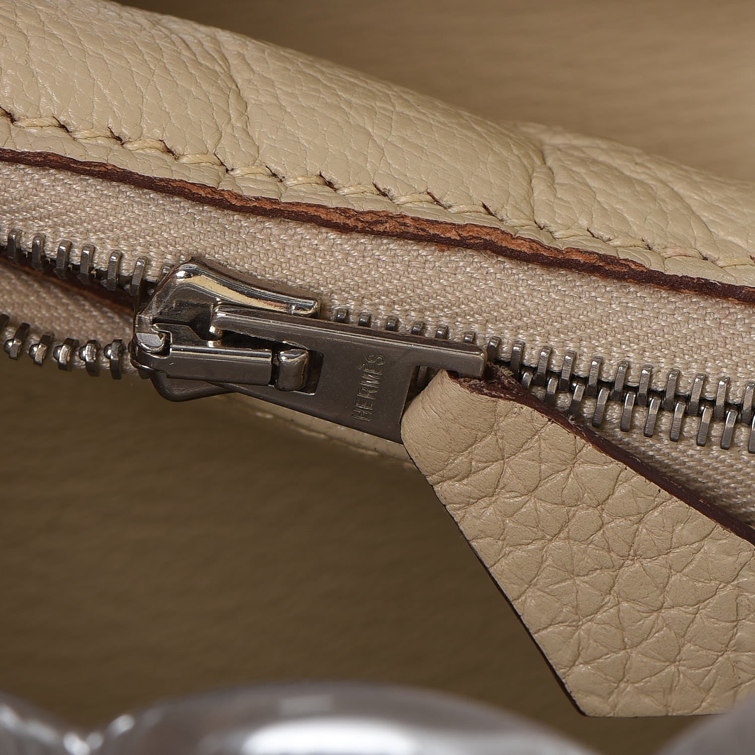 Hermes Taurillon Clemence Birkin 35 Parchemin 9 of 56