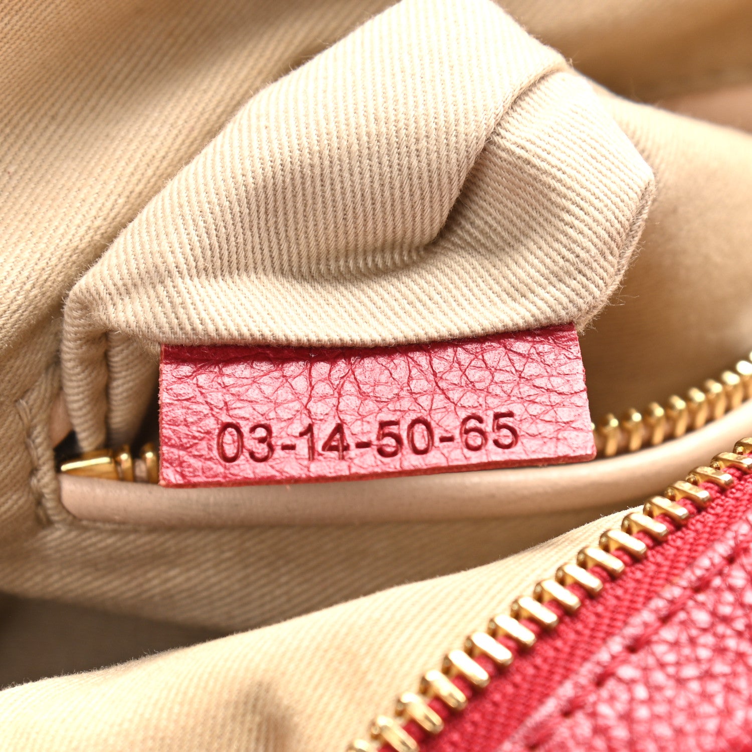 Chloe Calfskin Small Paraty Lipstick 7 of 12