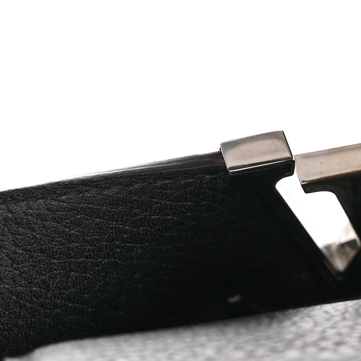 Taurillon Capucines PM Black