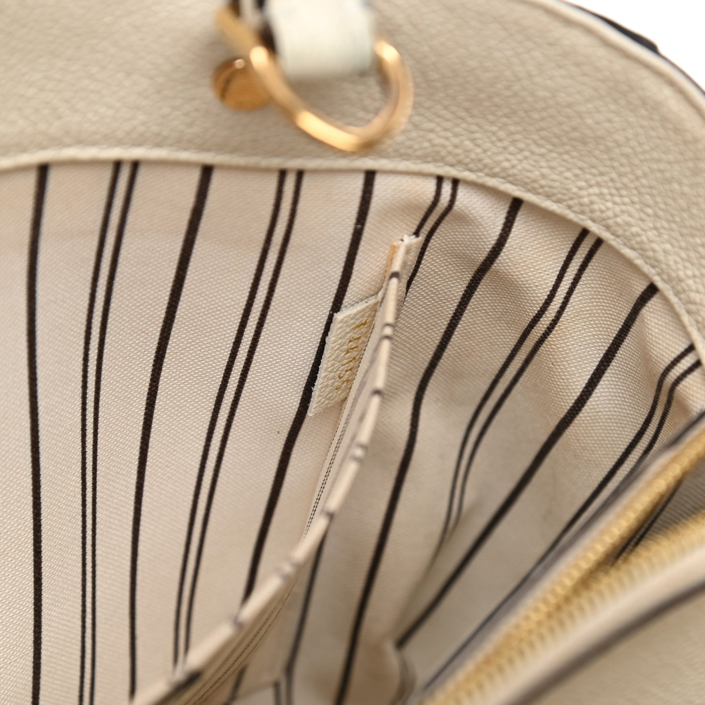 Empreinte Montaigne MM Neige