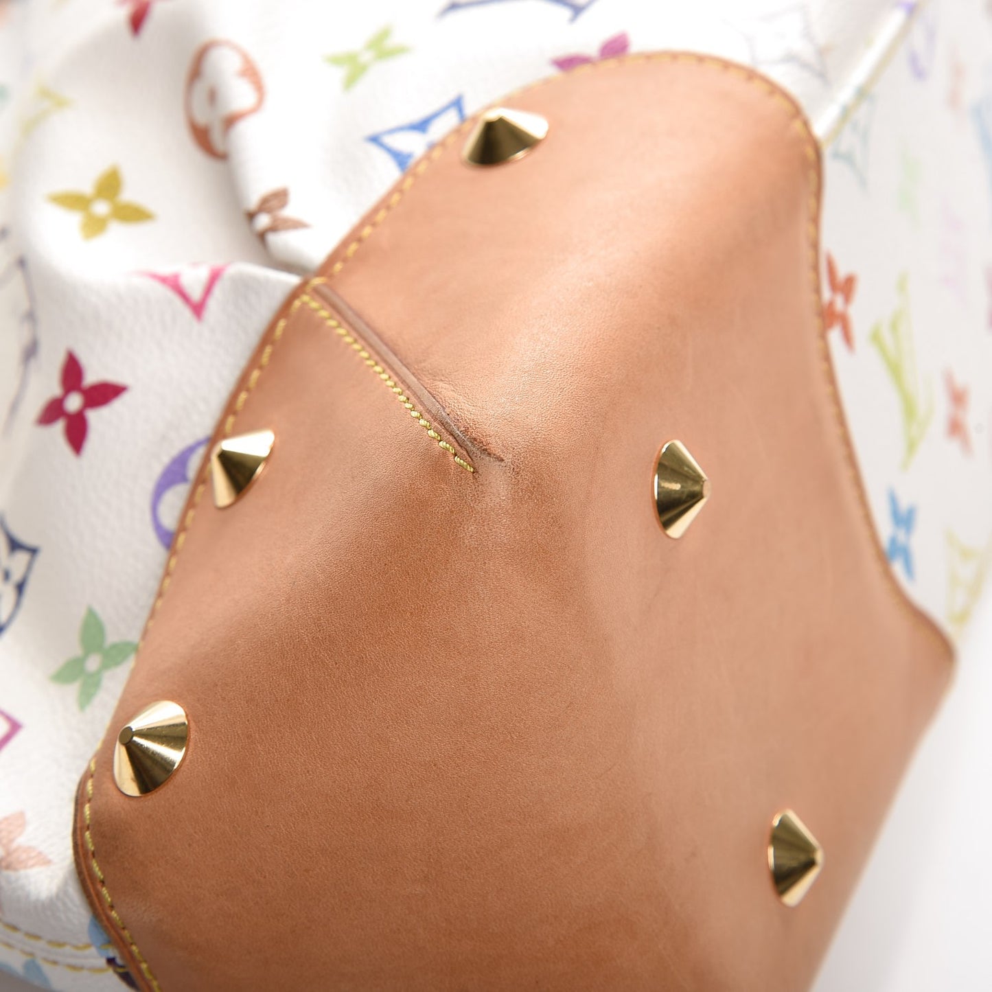 Monogram Multicolor Judy GM White