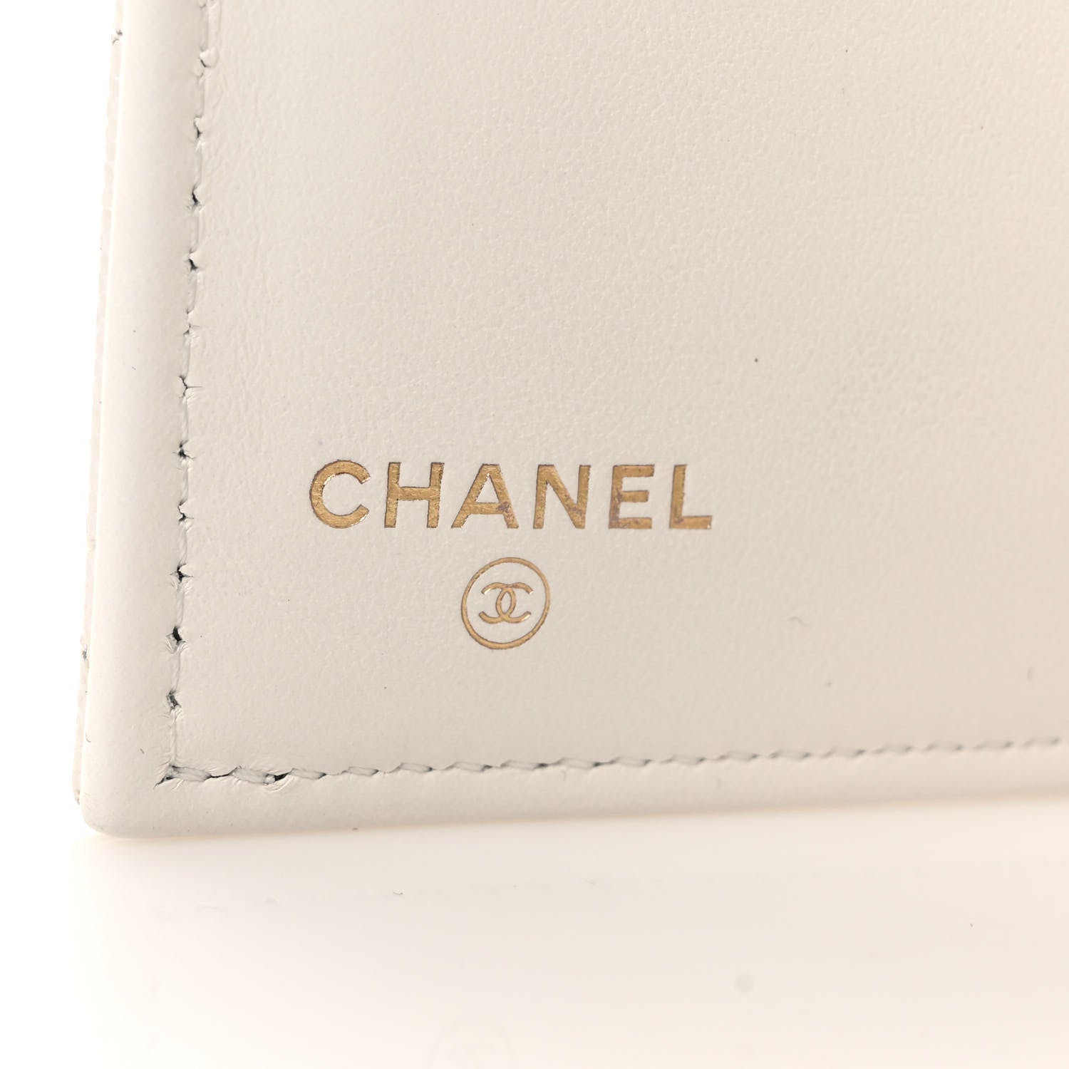 Chanel Caviar Quilted Medium Flap Wallet White 6 of 6