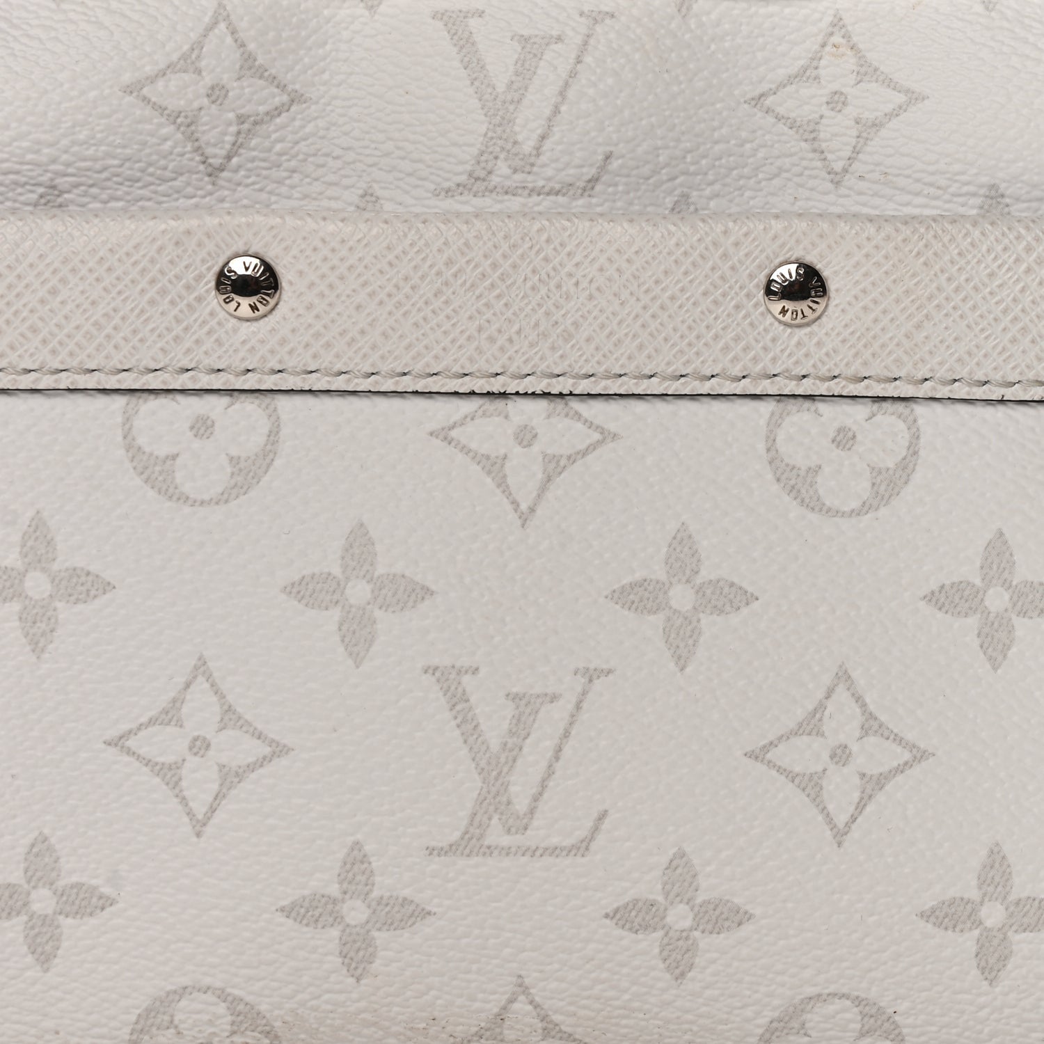 Louis Vuitton Taiga Monogram Alpha Messenger Optic White 6 of 8