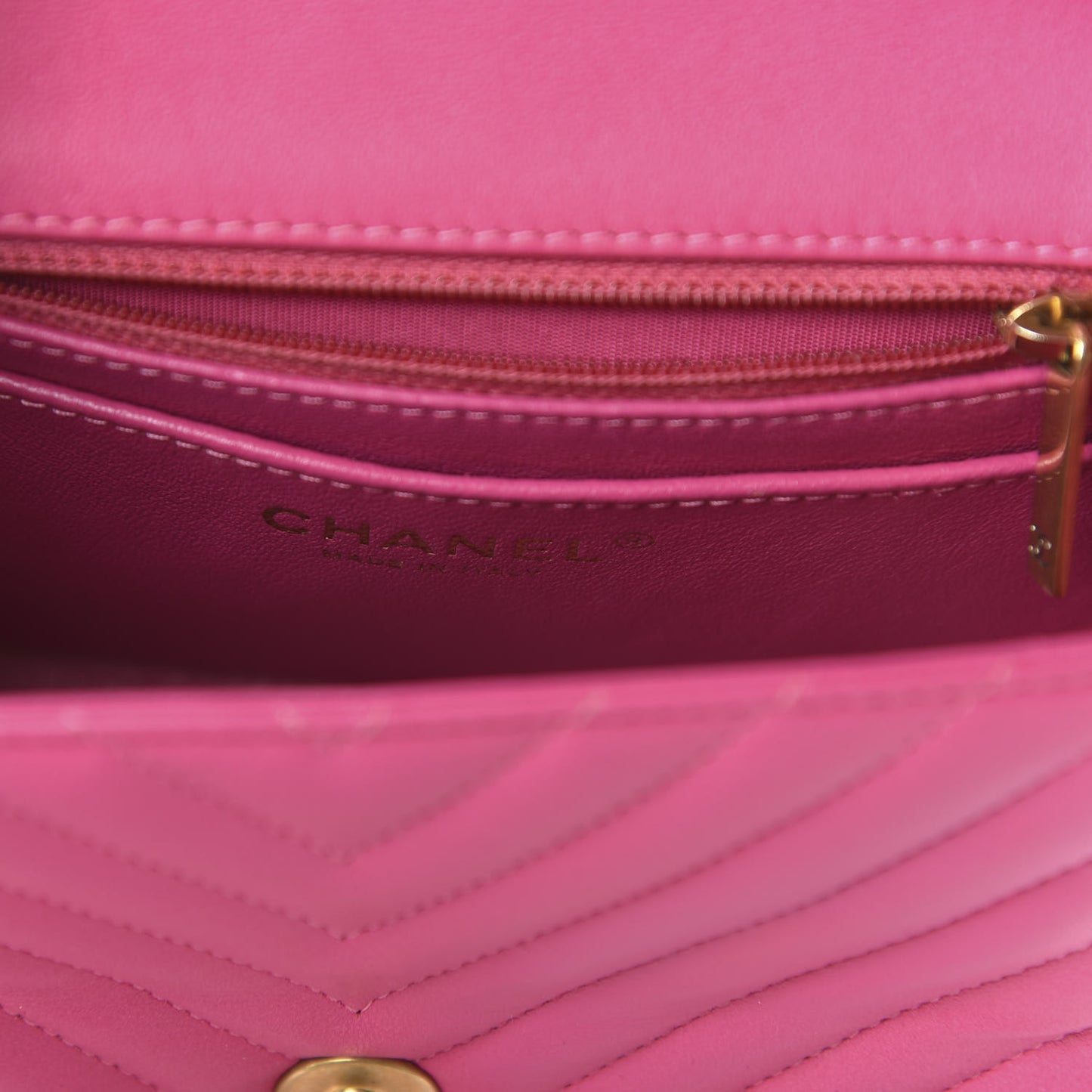 Lambskin Chevron Quilted Mini Square Flap Fuchsia