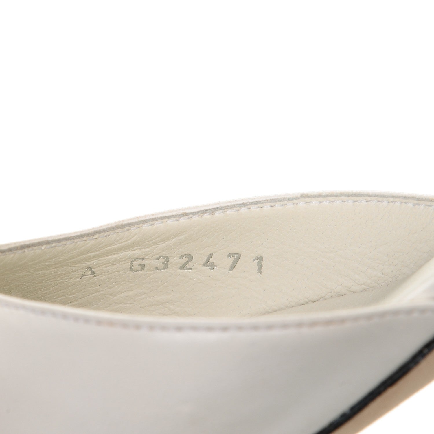 Chanel Lambskin Cap Toe CC Slingback Sandals 35.5 White Black 8 of 8