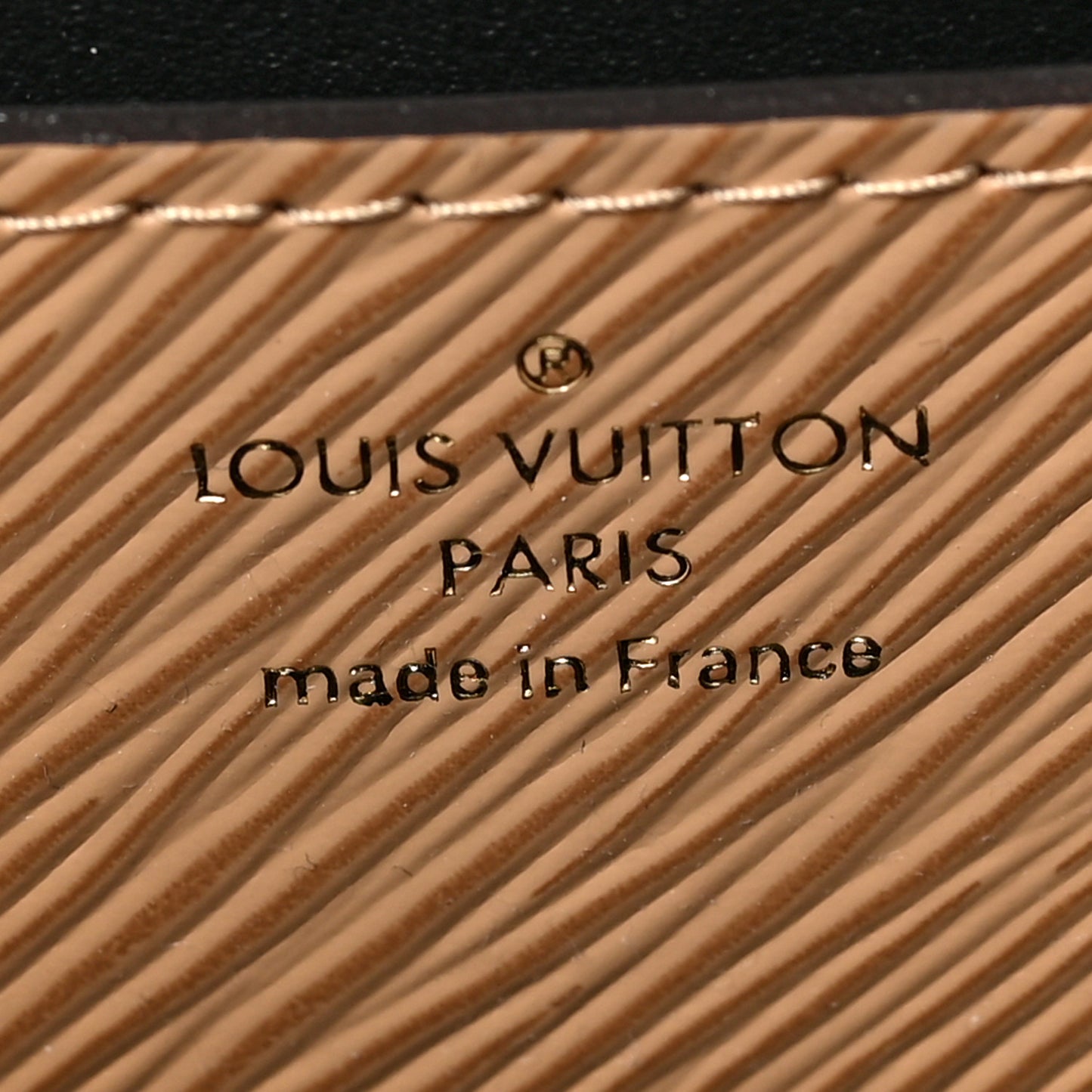 Epi Twist Shoulder Bag MM Camel