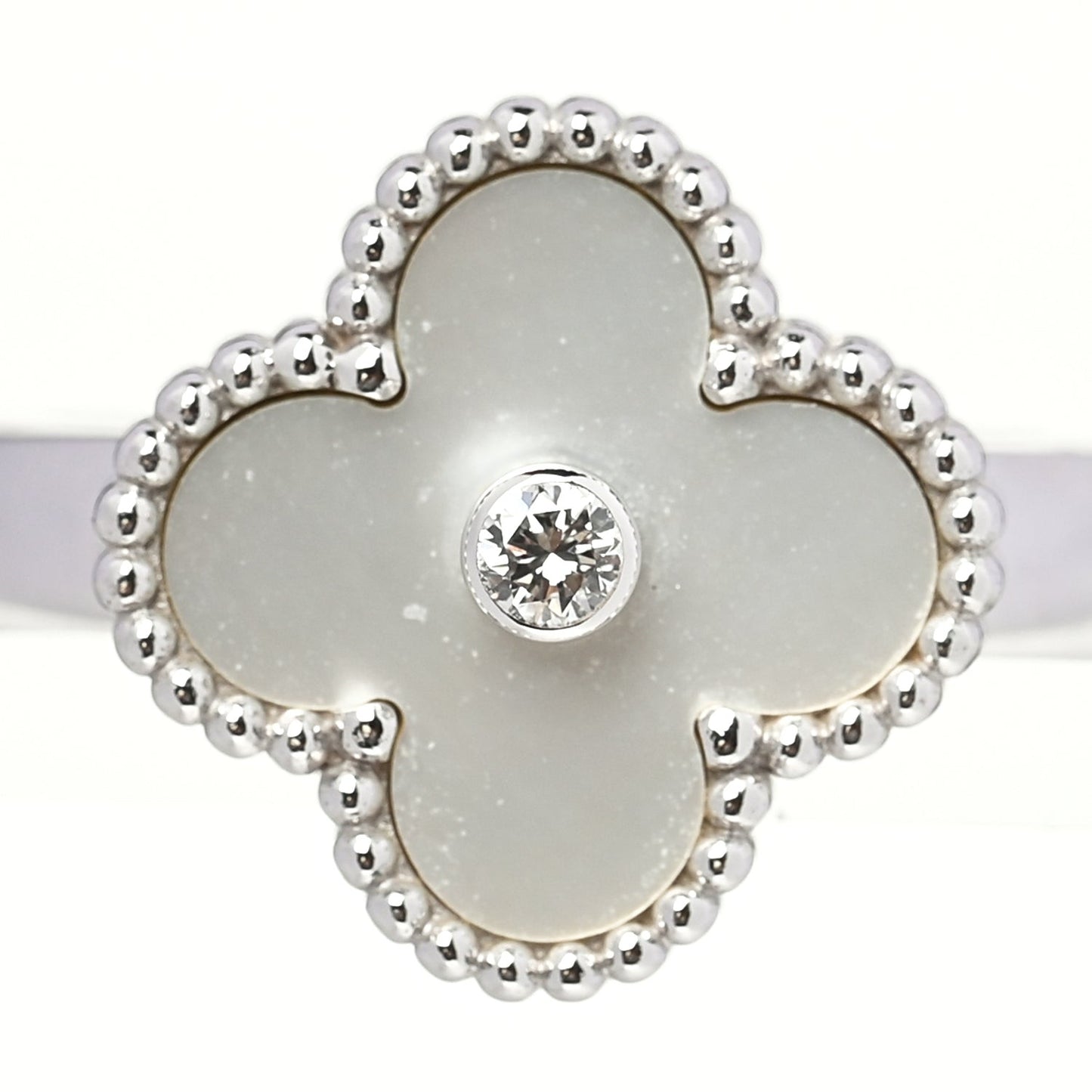 18K White Gold Diamond Mother of Pearl Vintage Alhambra Ring 54 6.75