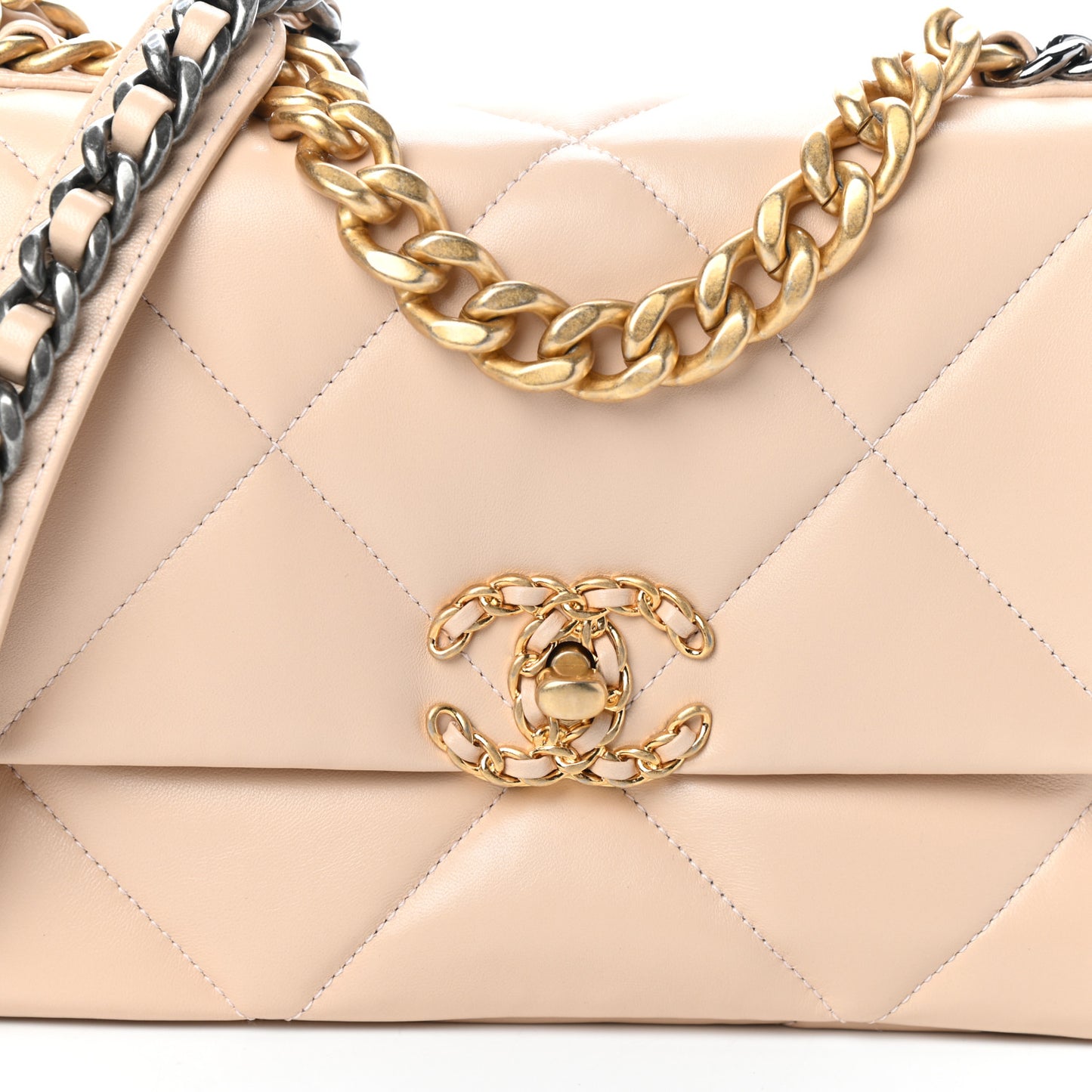 Lambskin Quilted Medium Chanel 19 Flap Beige