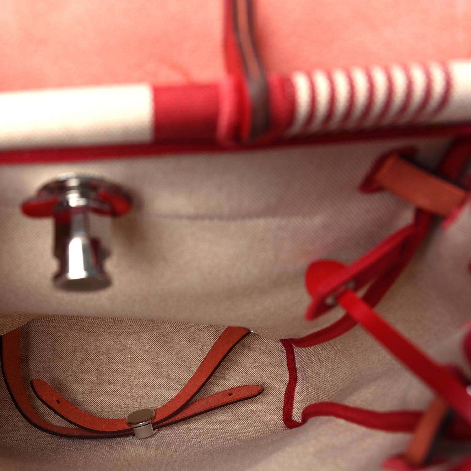 Hermes Vache Hunter Toile H Vibration Herbag a Dos Retourne Backpack  Bordeaux Ficelle Rouge Piment 4 of 9