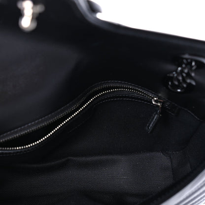 Gucci Calfskin Matelasse Monochrome Small GG Marmont Shoulder Bag Black 5 of 9