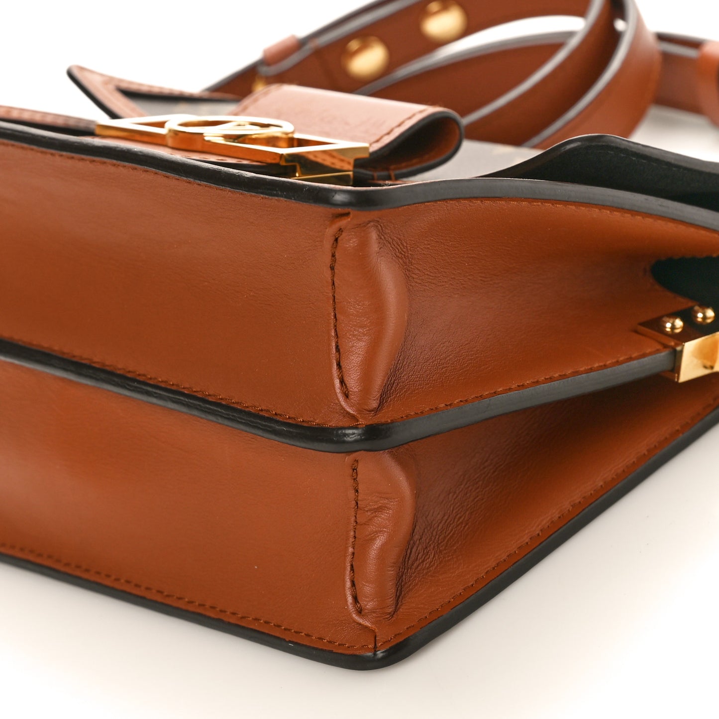 Reverse Monogram Dauphine Mini