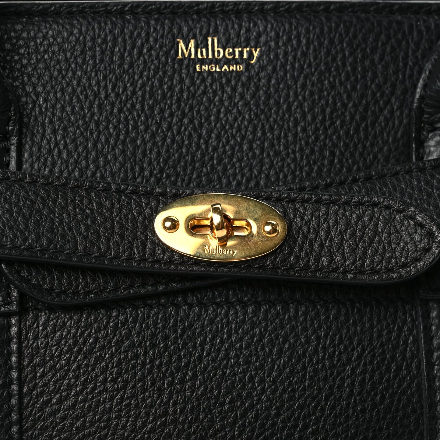 Small Classic Grain Small Zipped Bayswater Black