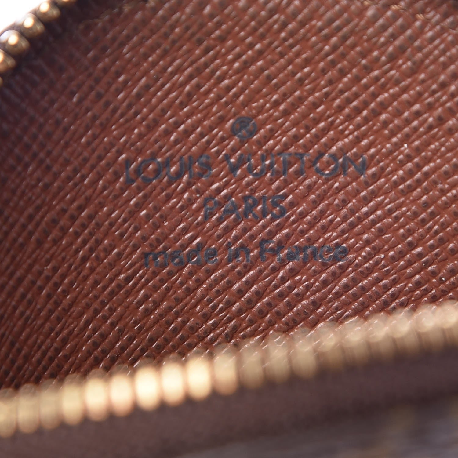 Louis Vuitton Monogram Round Coin Purse 6 of 7