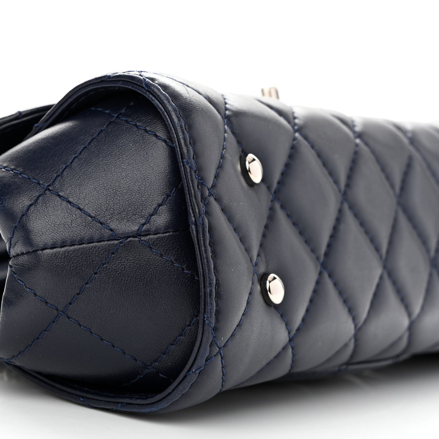 Calfskin Quilted Kisslock Frame Chain Bag Navy