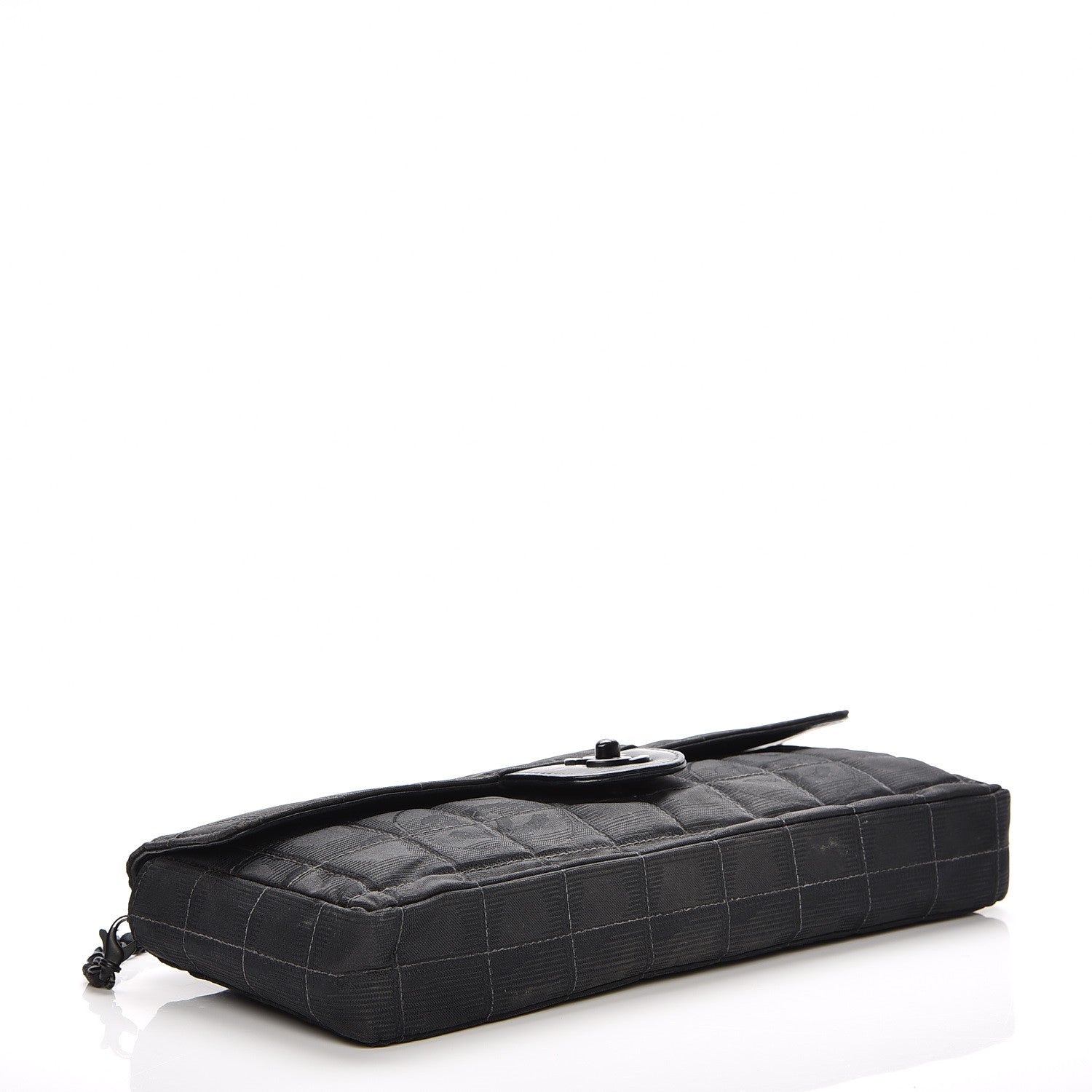 Chanel Nylon Travel East West Flap Black 4 of 10