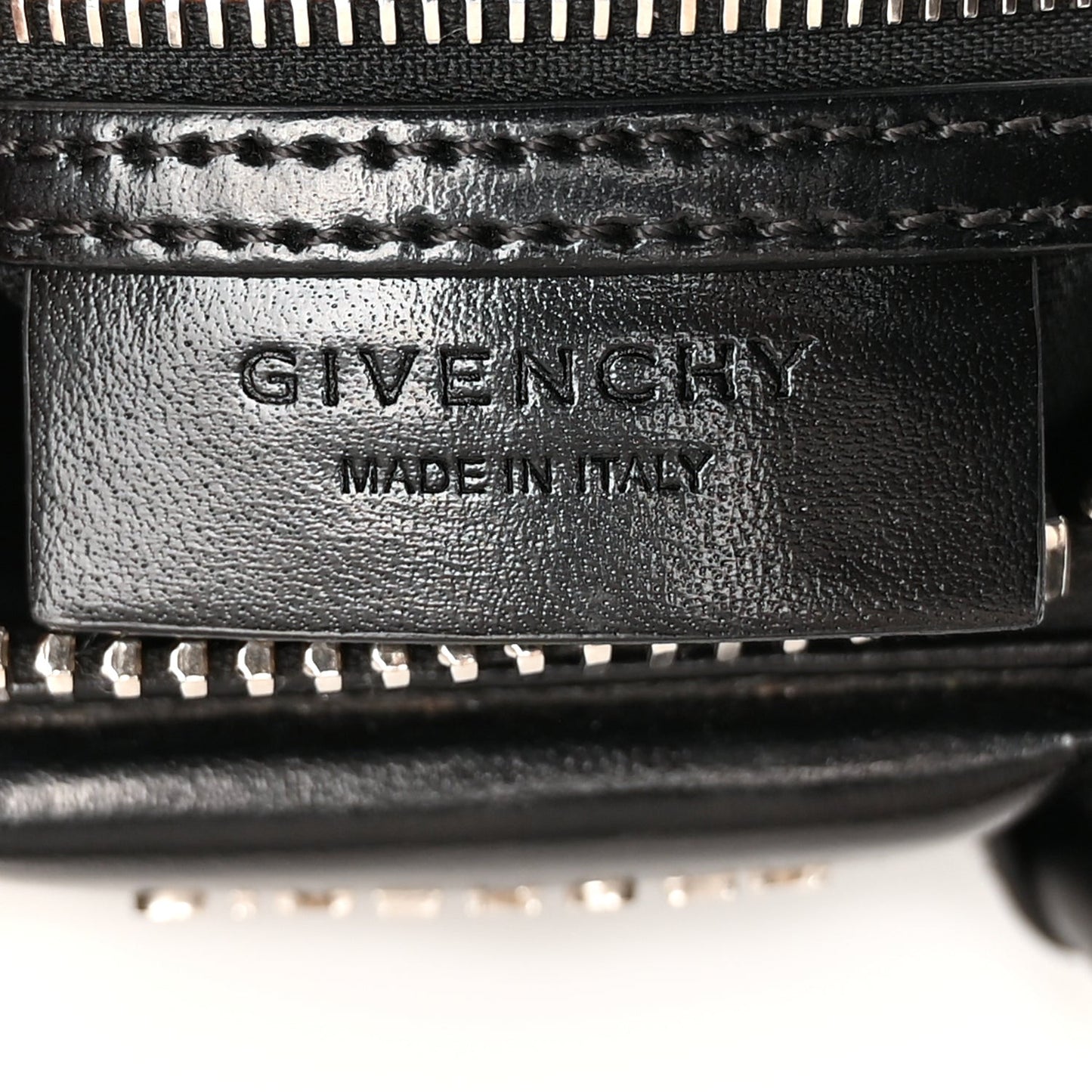 Shiny Lord Calfskin Mini Antigona Black