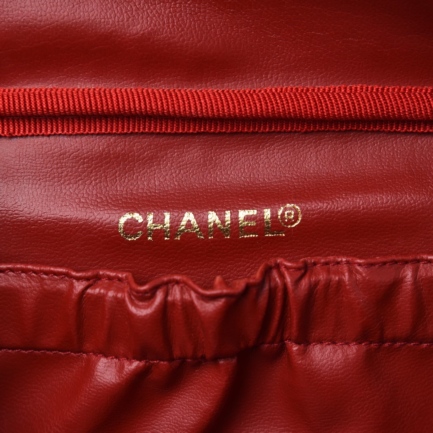 Chanel Caviar Vanity Cosmetic Case Red 5 of 8