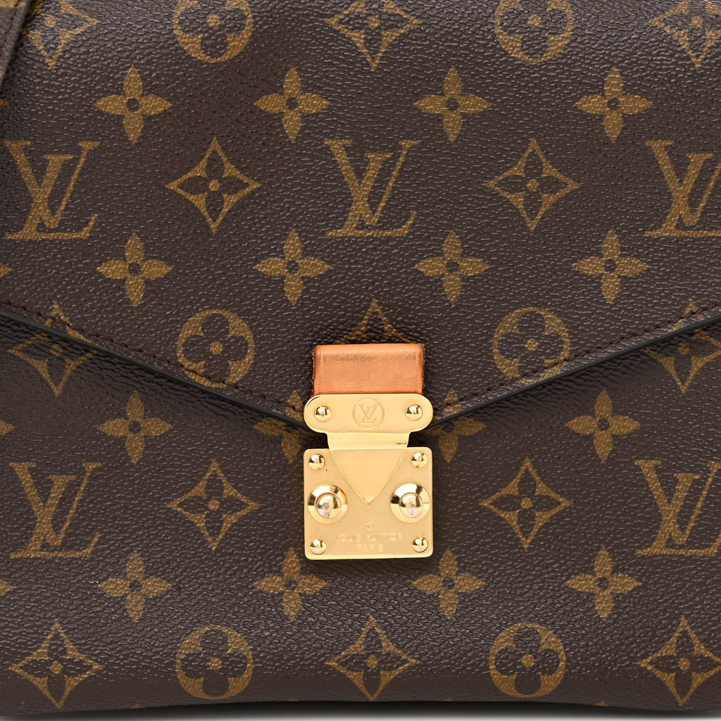Monogram Pochette Metis