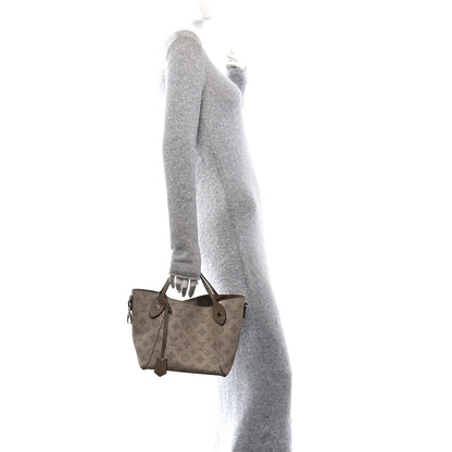 Louis Vuitton Mahina Hina PM Galet 2 of 10