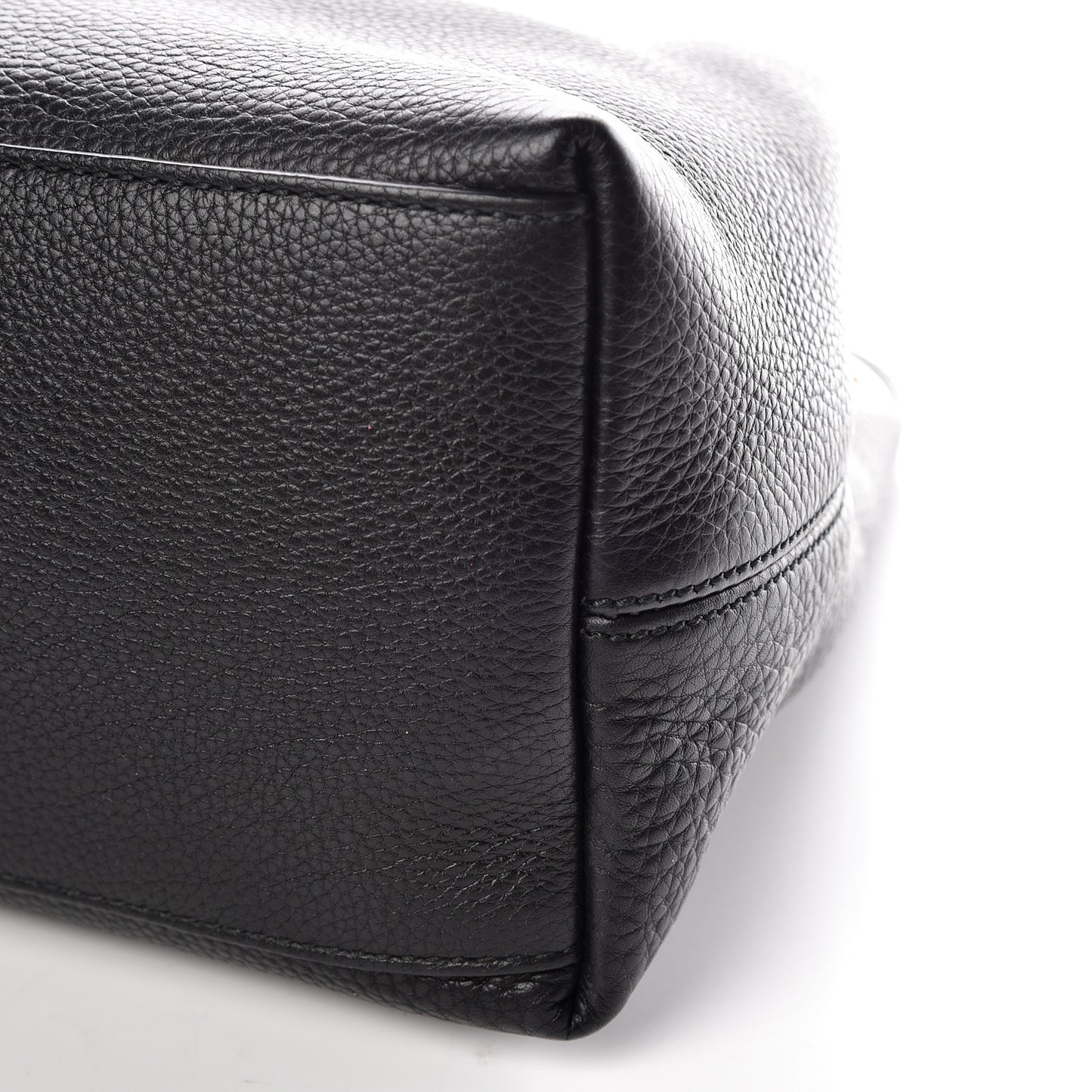 Pebbled Calfskin Medium Soho Chain Shoulder Bag Black