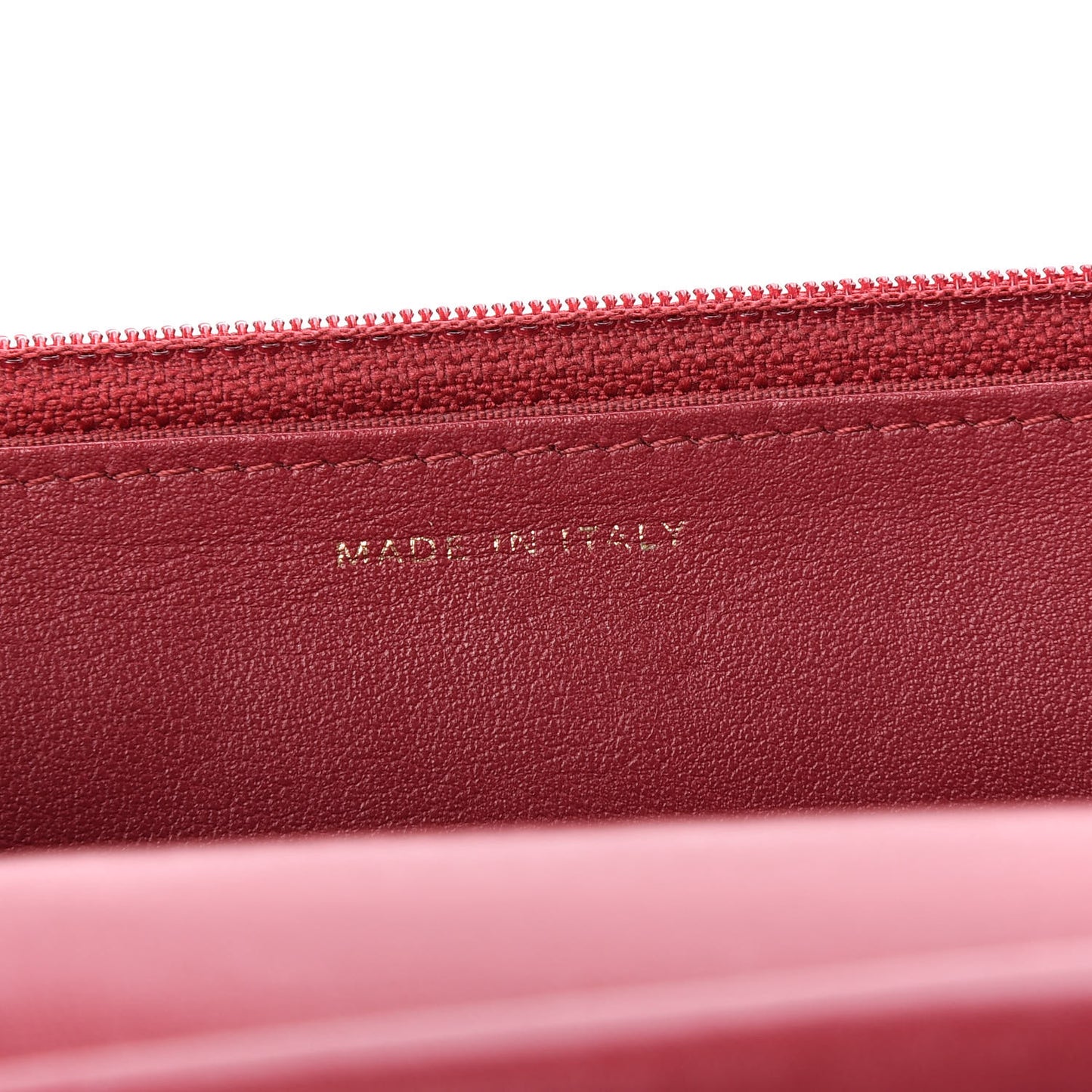 Caviar Quilted Boy Wallet On Chain WOC Red