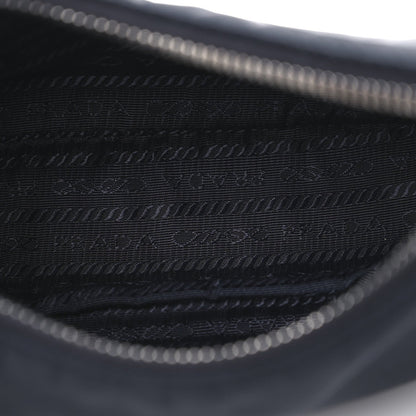 Prada Nylon Re-Edition 2005 Shoulder Bag Black 5 of 7