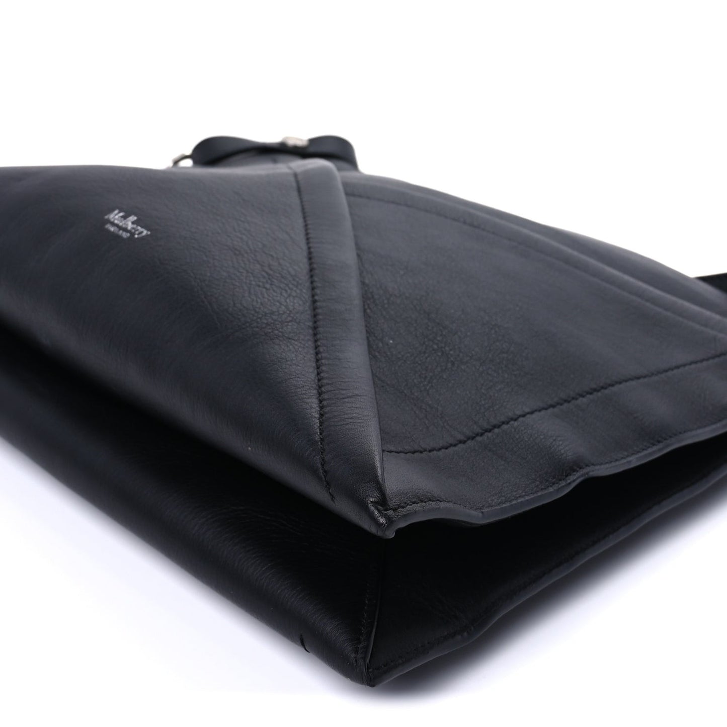Calfskin M Zipped Bag  Black