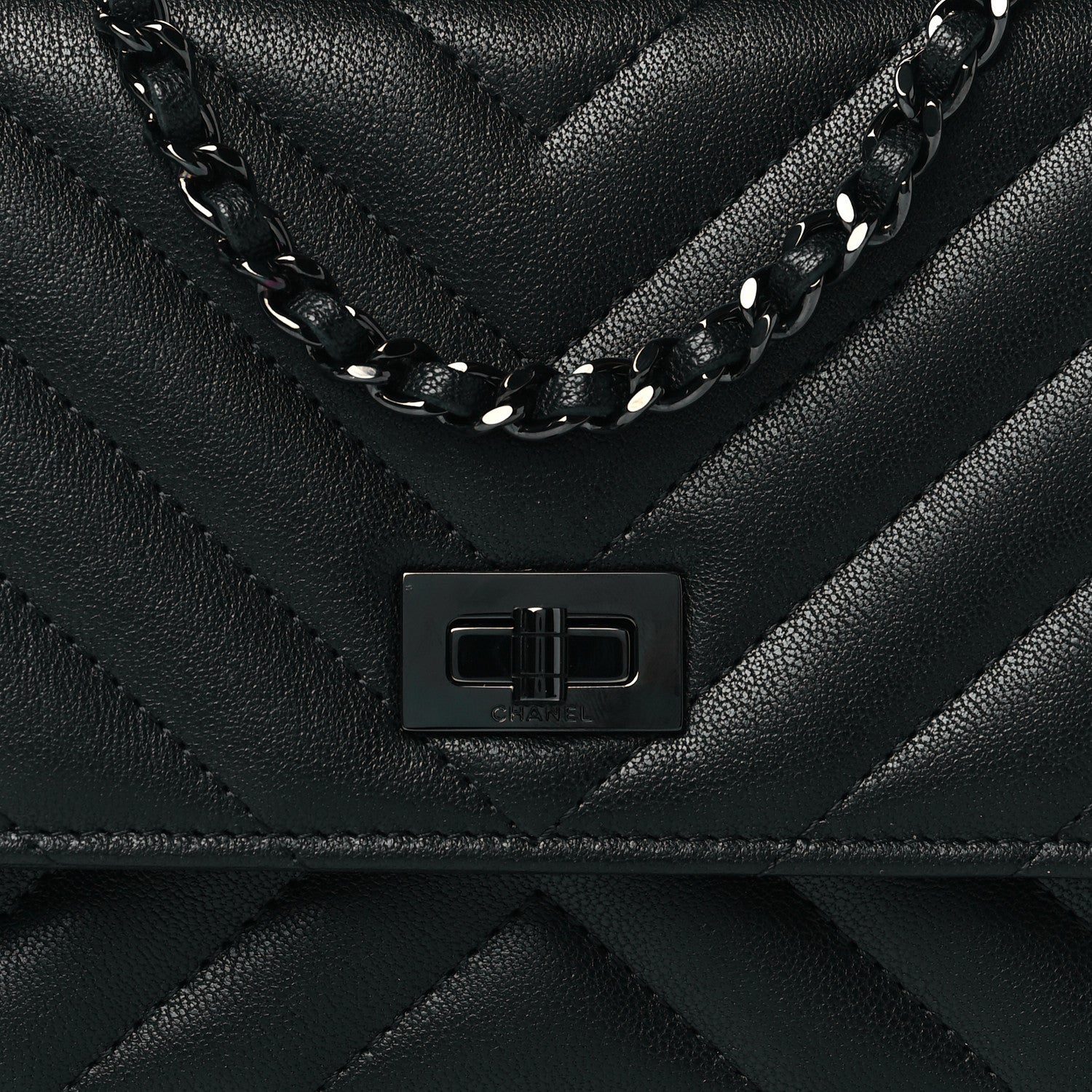 Chanel Sheepskin Chevron Reissue Wallet On Chain WOC So Black 9 of 12
