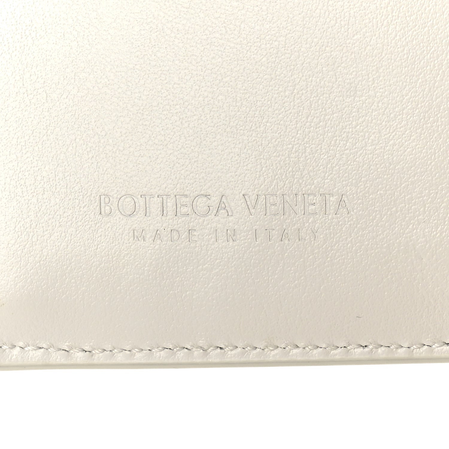 Bottega Veneta Nappa Maxi Intrecciato Trifold Zip Wallet White 7 of 7