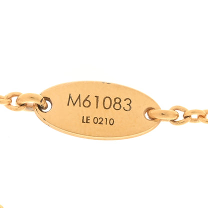 Louis Vuitton Essential V Necklace Gold 6 of 7