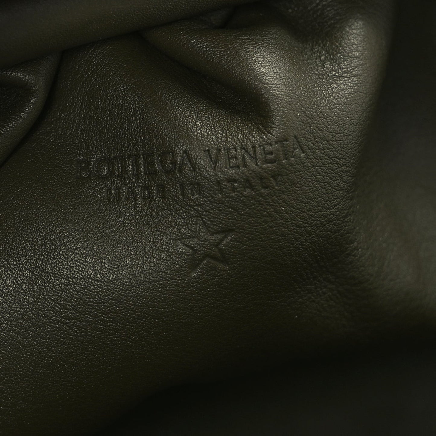 Butter Calfskin The Mini Pouch Kaki Fondente