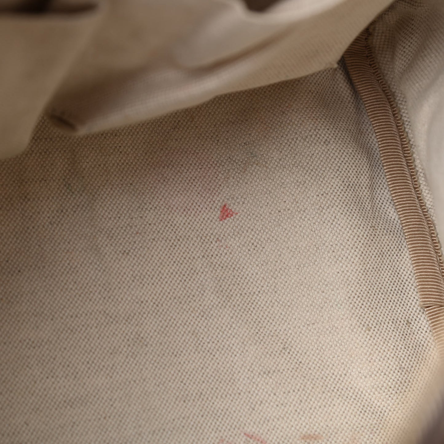 GG Supreme Monogram Medium Nice Boston Red