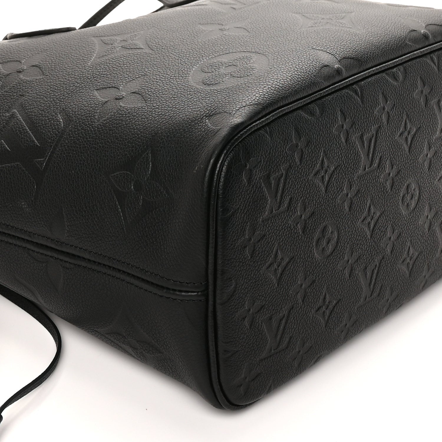 Louis Vuitton Empreinte Monogram Giant Neverfull MM Black 8 of 9