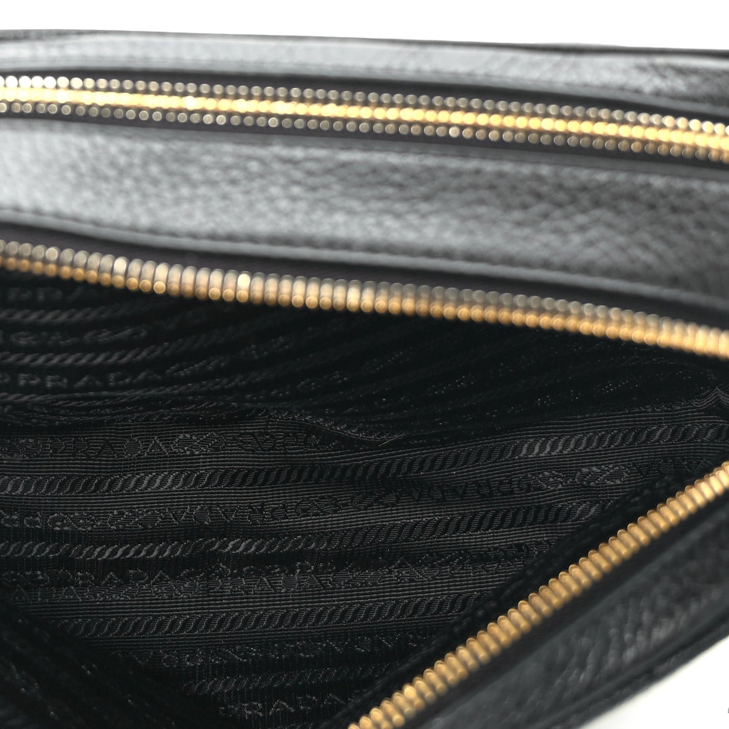 Vitello Phenix Camera Bag Black