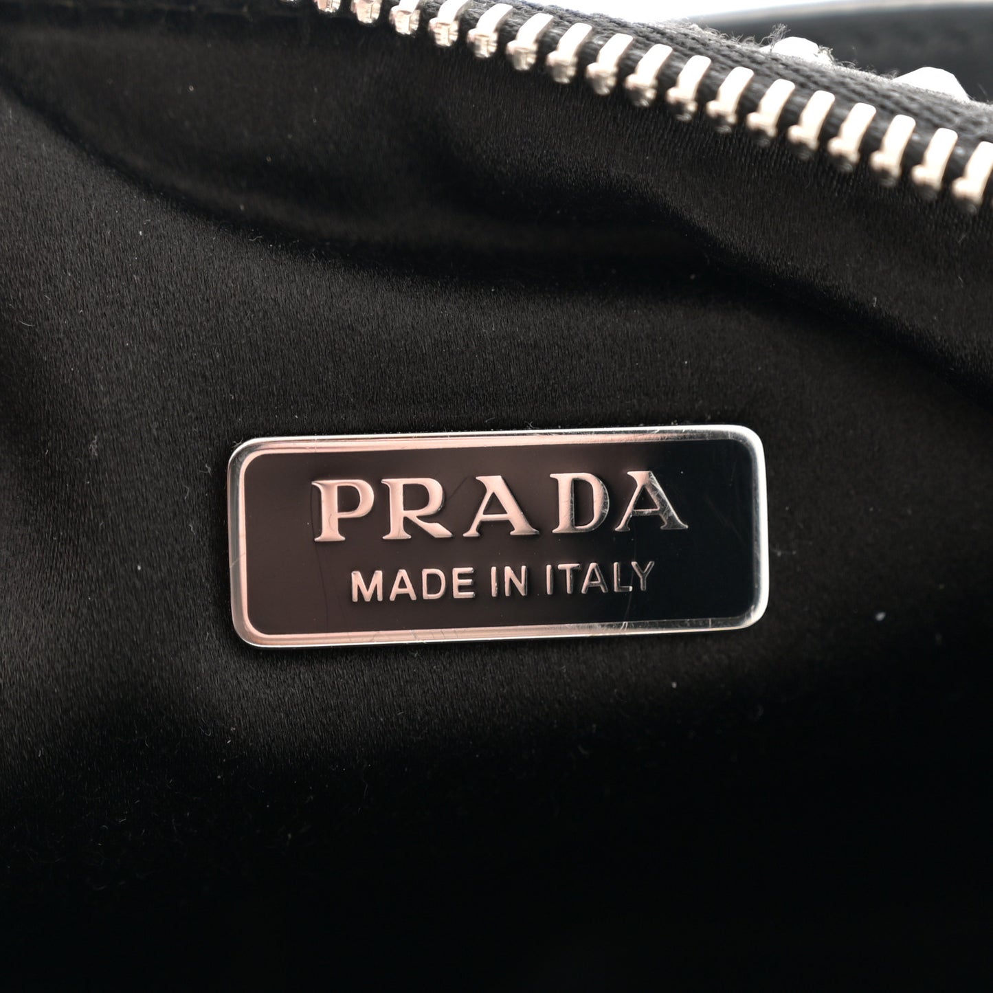 Satin Crystal Triangle Pouch Cristal