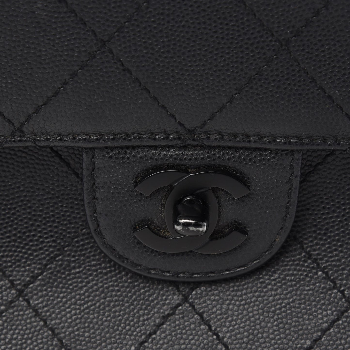 Caviar Diamond Stitched Flap Bag Black