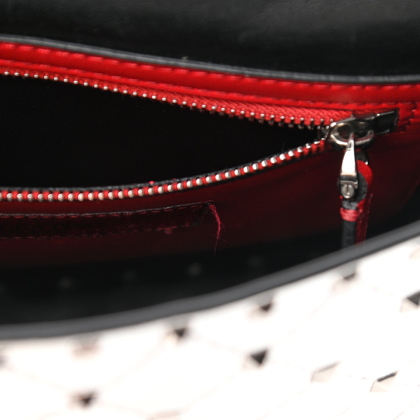 Metallic Nappa Medium Rockstud Spike Shoulder Bag Silver