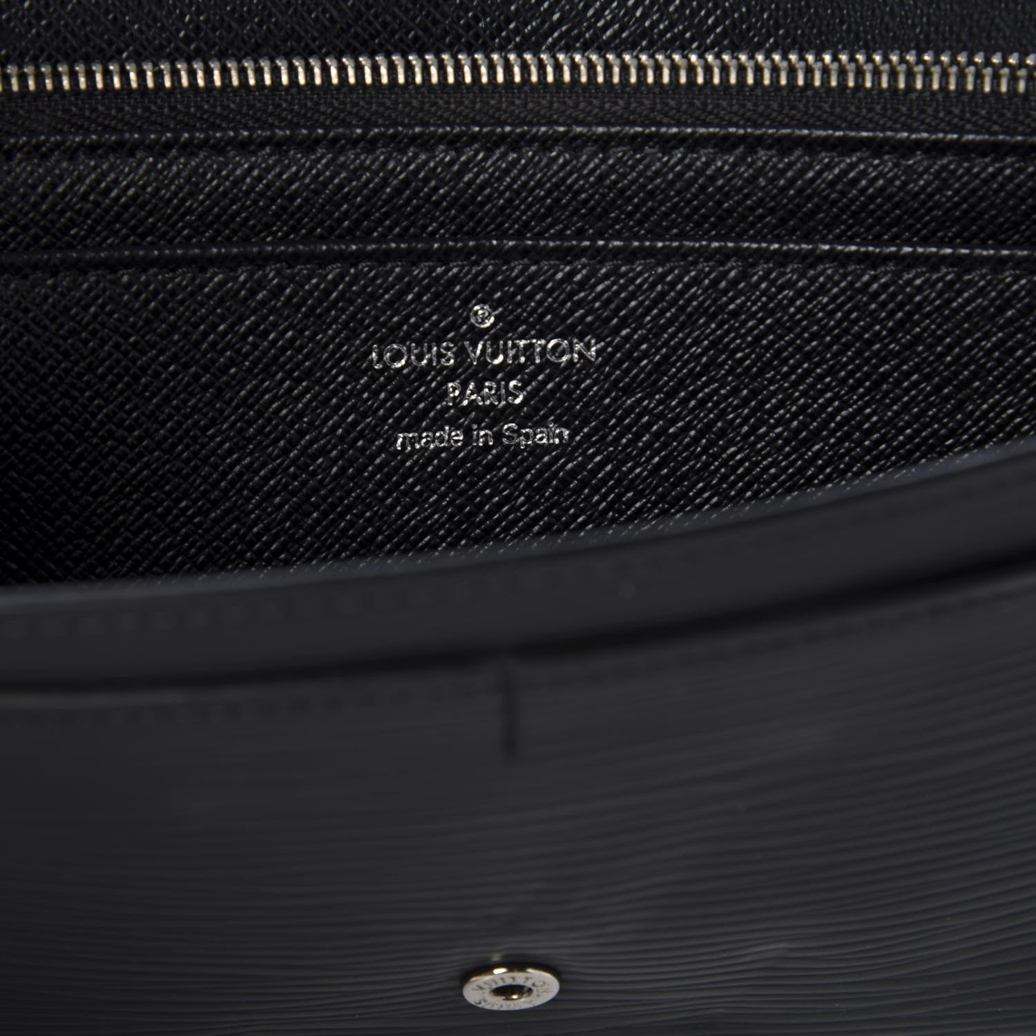 Louis Vuitton Epi Louise Wallet Black 8 of 10