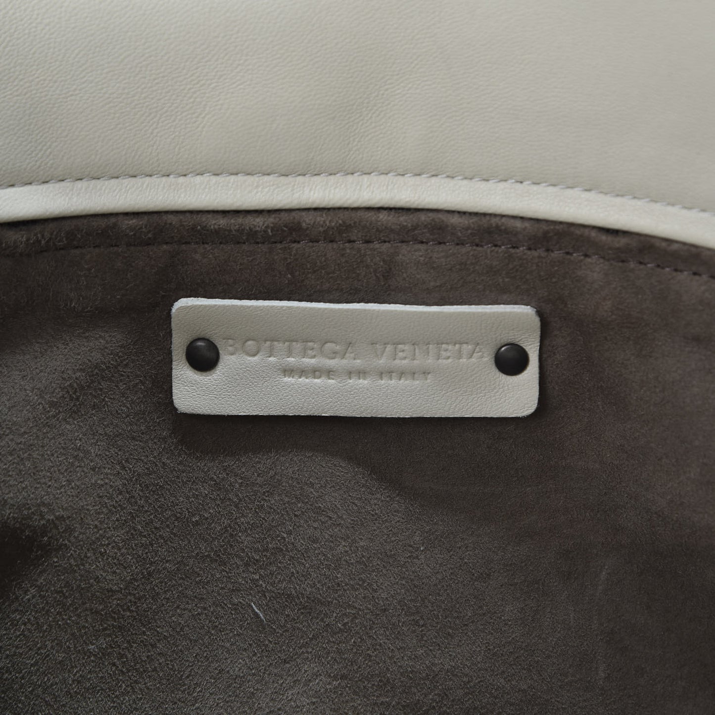 Nappa Intrecciato Medium Flow Wave Tote Mink Mist