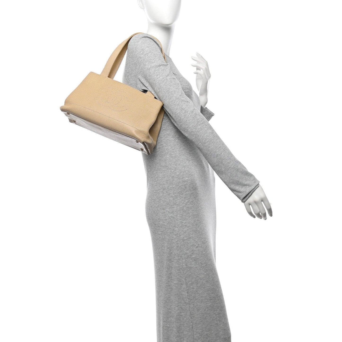 Caviar CC Shoulder Bag Beige